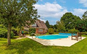 Host & Stay - Alderfen View